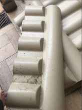 CUMEEIRA CENTRAL P/ TELHA PVC COLONIAL UNIVERSAL 0,88X0,56 MARFIM