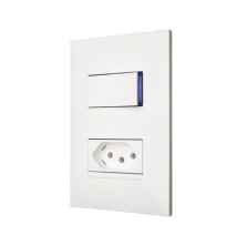 CONJ. 1 INTERRUPTOR SIMPLES + TOMADA 2P+T 10A 4X2 BR - PIAL PLUS+ (615074BC) LEGRAND