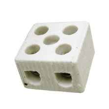 CONECTOR PORCEL TRIPOLAR 10MM 10A 250V FERTAK (8204)